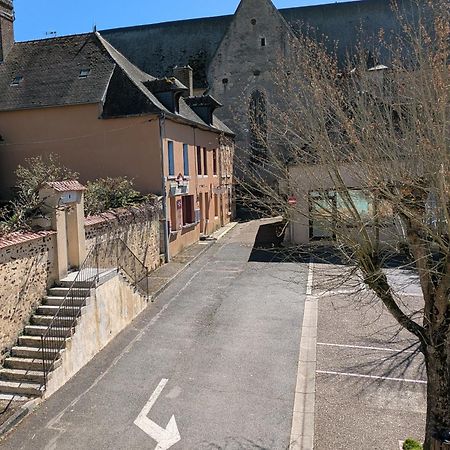 La Maison D'A Cote Saint-Amand-en-Puisaye Exterior photo